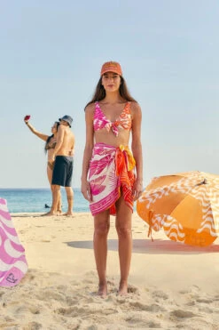 Farm Rio Tropical Dream Sarong -Shoreline Trendy 307091 Apparel Bottom Tropical Dream Lifestyle