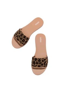 Savage Slides -Shoreline Trendy 33798 Shoe Beige Black Top