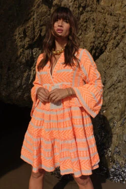 Nova Gold Bracelets (Set Of 3) -Shoreline Trendy NOV NEUTRAL GDDD Bracelets Lifestyle2 99612