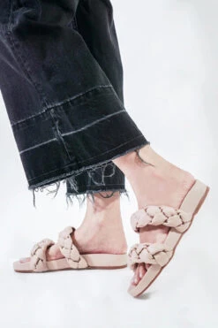Coco Chunky Braided Slides -Shoreline Trendy S00065R Shoe Blush Lifestyle